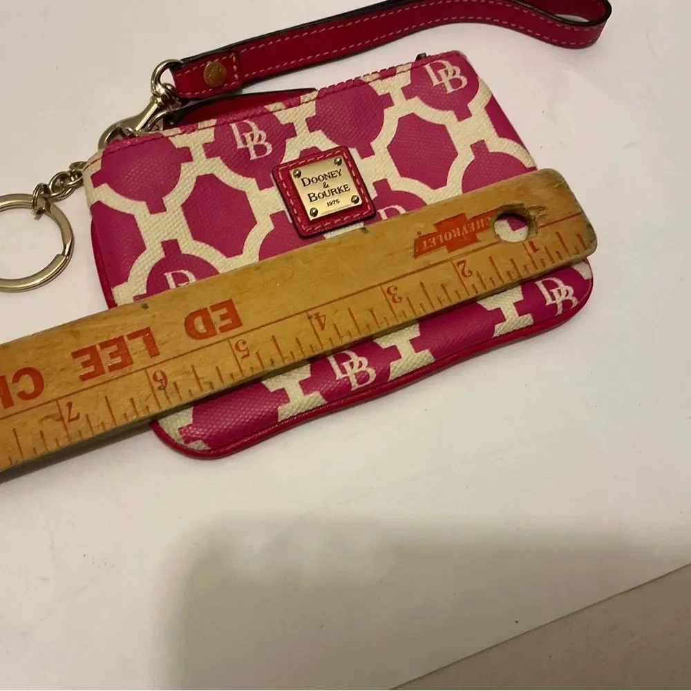 Dooney & Bourke Small Pouch